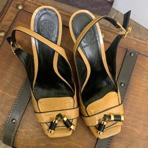 Tory Burch tan gold and black patent wedges